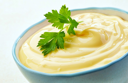 A stable mayonnaise  to the freezing and defreezing
